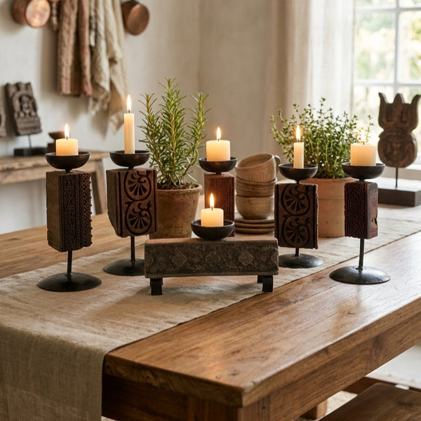 Riwaayat Carved Candle Stands
