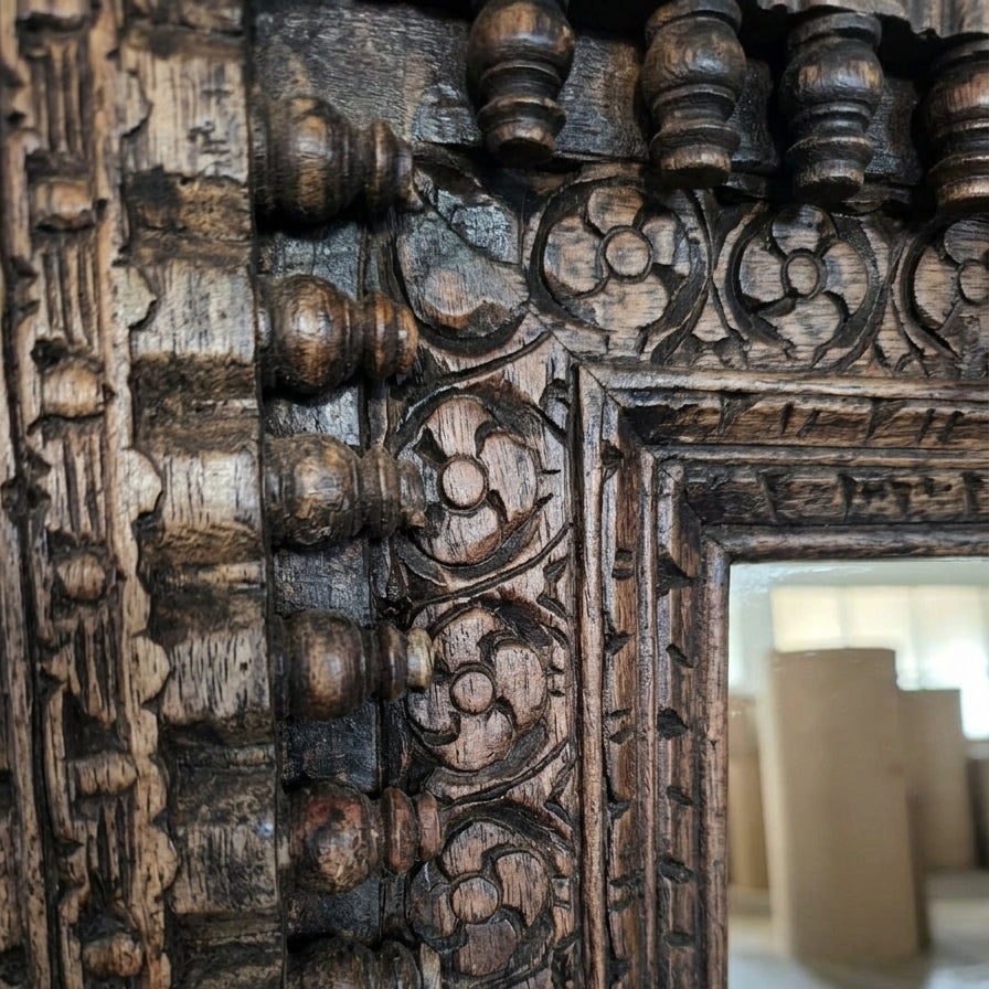 Tantika Mirror Frame