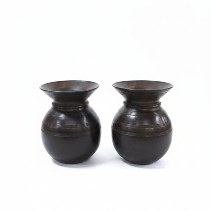 Kumbh Distressed Pots image 2